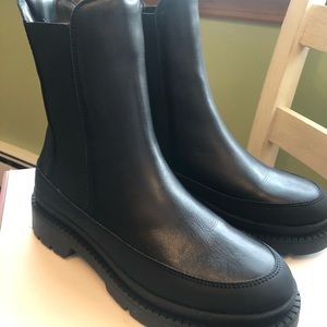 CALIA PEYTON CHELSEA BOOT